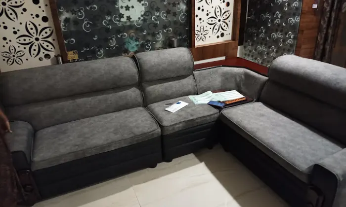 Debi Sofa